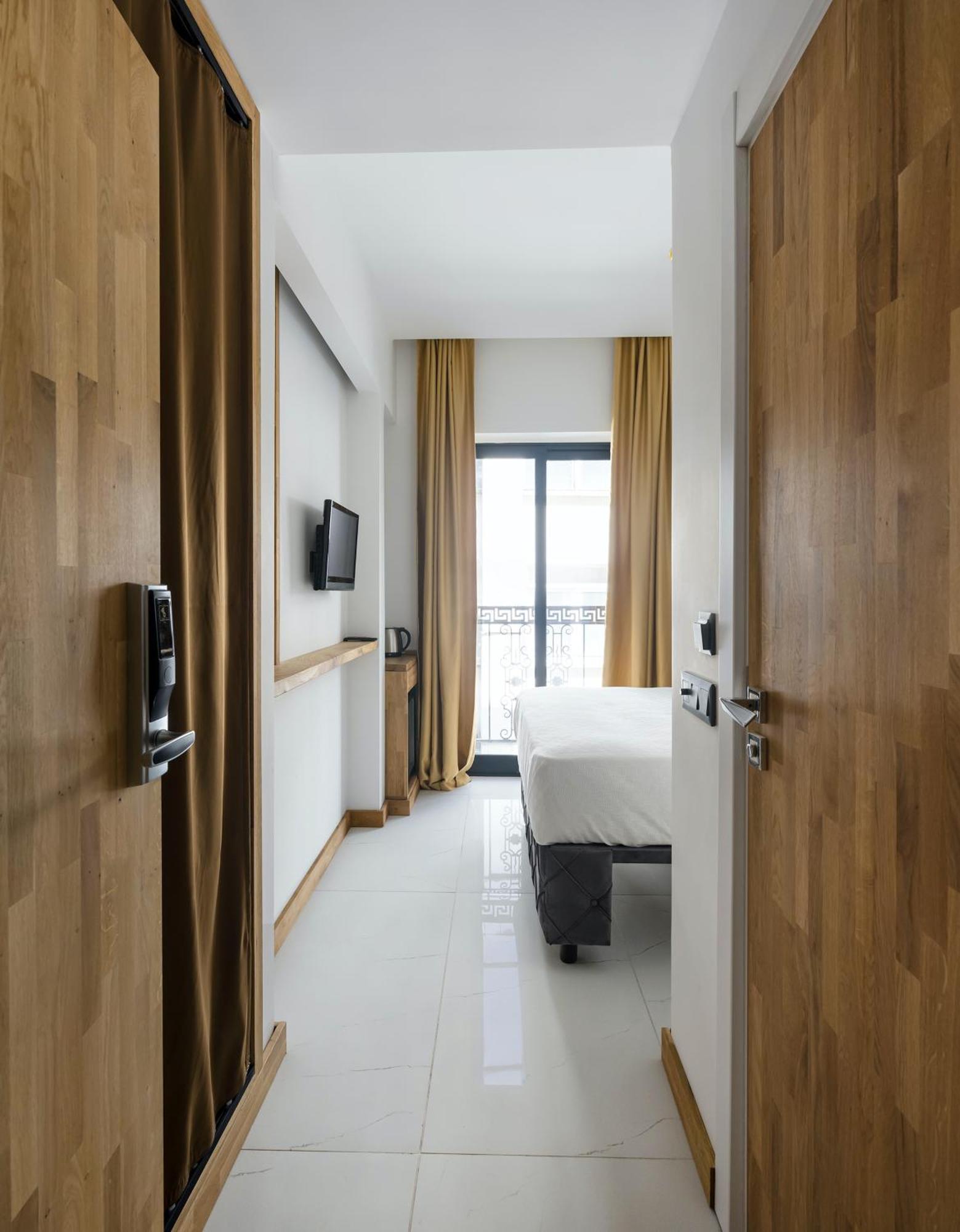 Uk Hotel Istanbul Eksteriør bilde