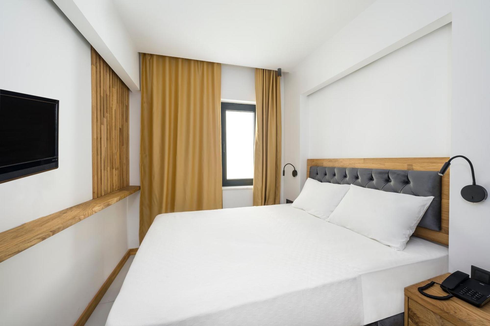 Uk Hotel Istanbul Eksteriør bilde